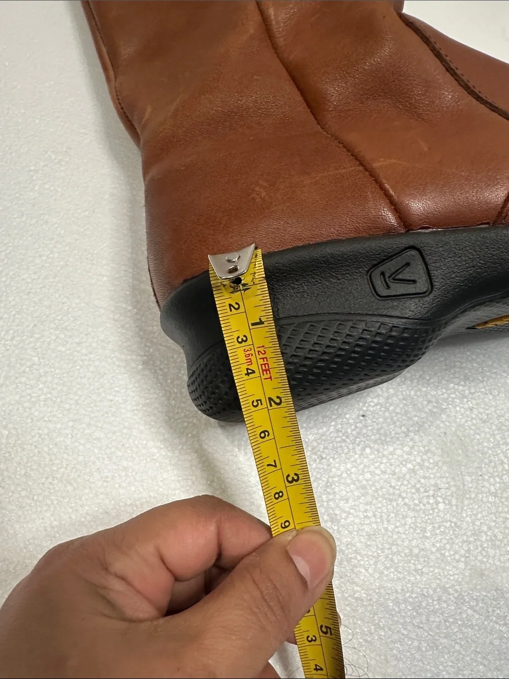 Keen  bern baby Bern Brown Leather boots with Buckle Detail size 9